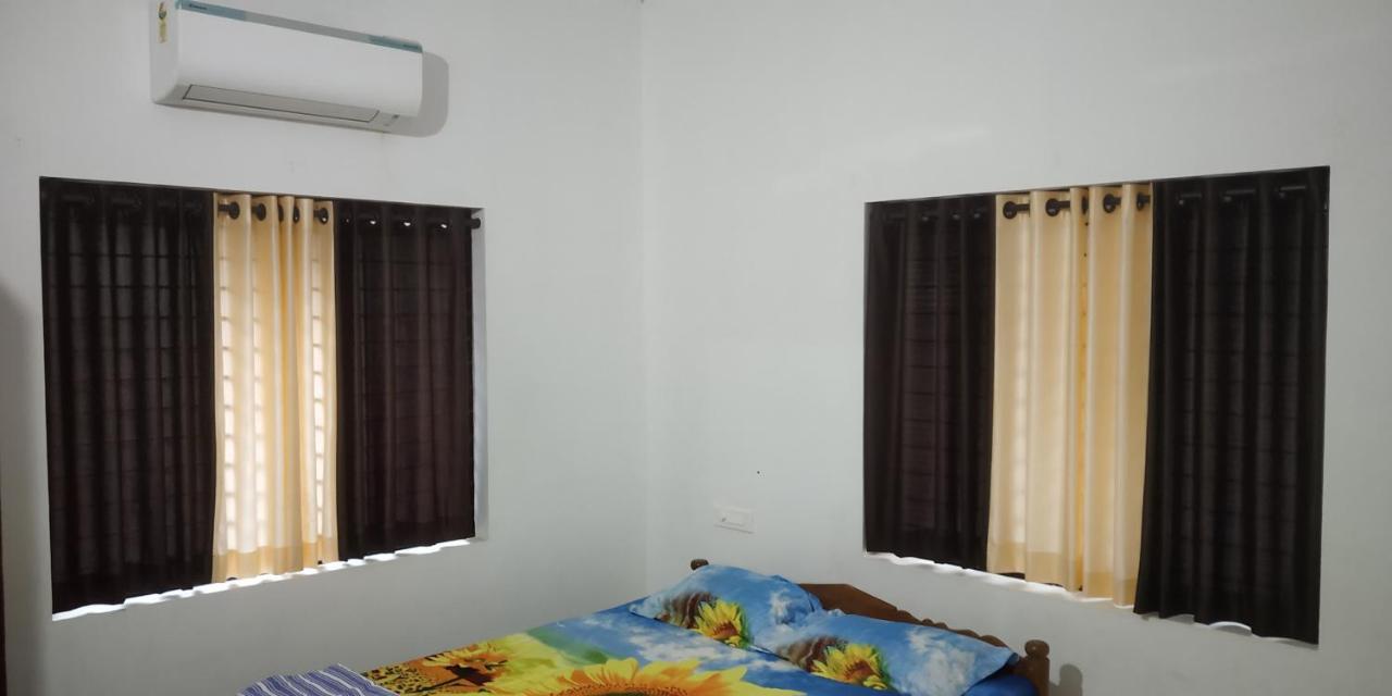 Pearl Inn Kottakkal Exteriér fotografie