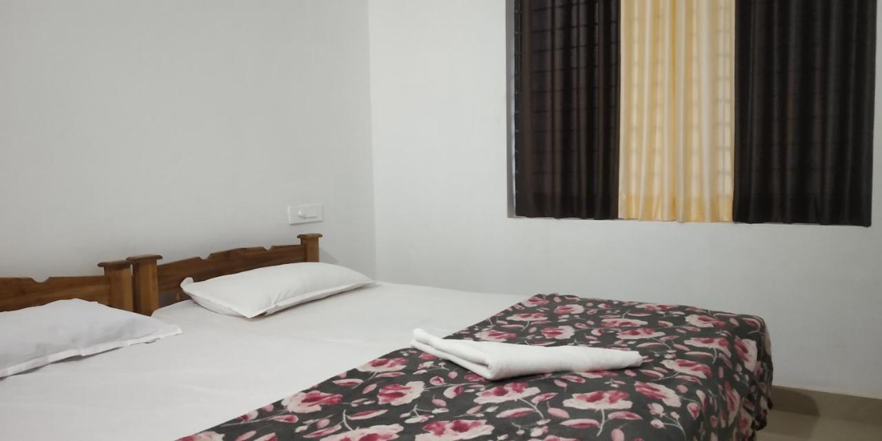 Pearl Inn Kottakkal Exteriér fotografie