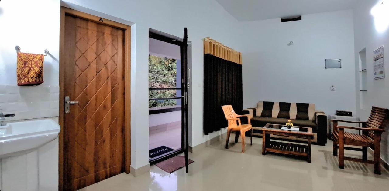 Pearl Inn Kottakkal Exteriér fotografie