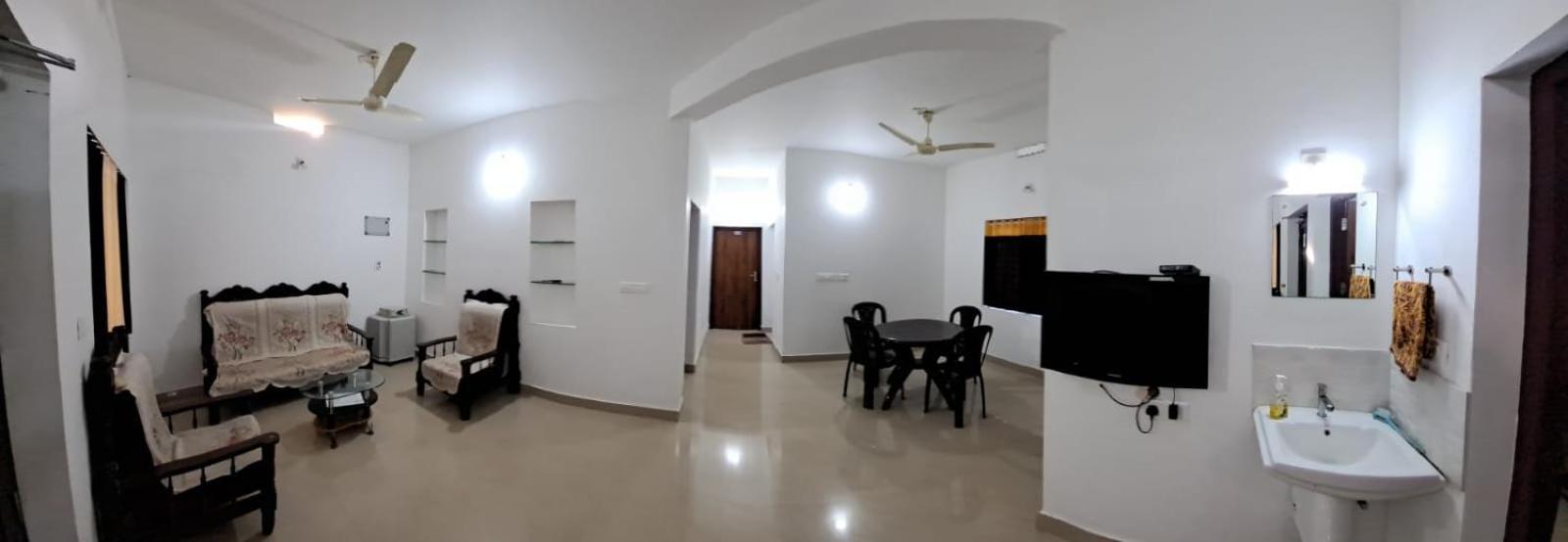 Pearl Inn Kottakkal Exteriér fotografie